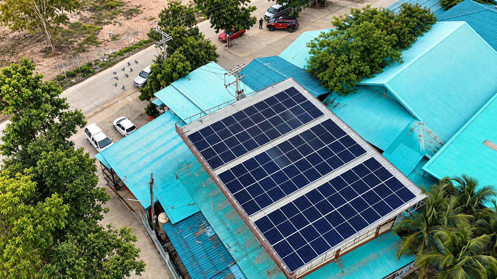 งานติดตั้งโซลาร์รูฟท็อปโรงงาน 38.70 kWp ระบบ 3 เฟส — อินเวอร์เตอร์ Huawei SUN2000-40K-MC0 แผง LONGi 645 W (SUNX-100010666 ภาพที่ 3)